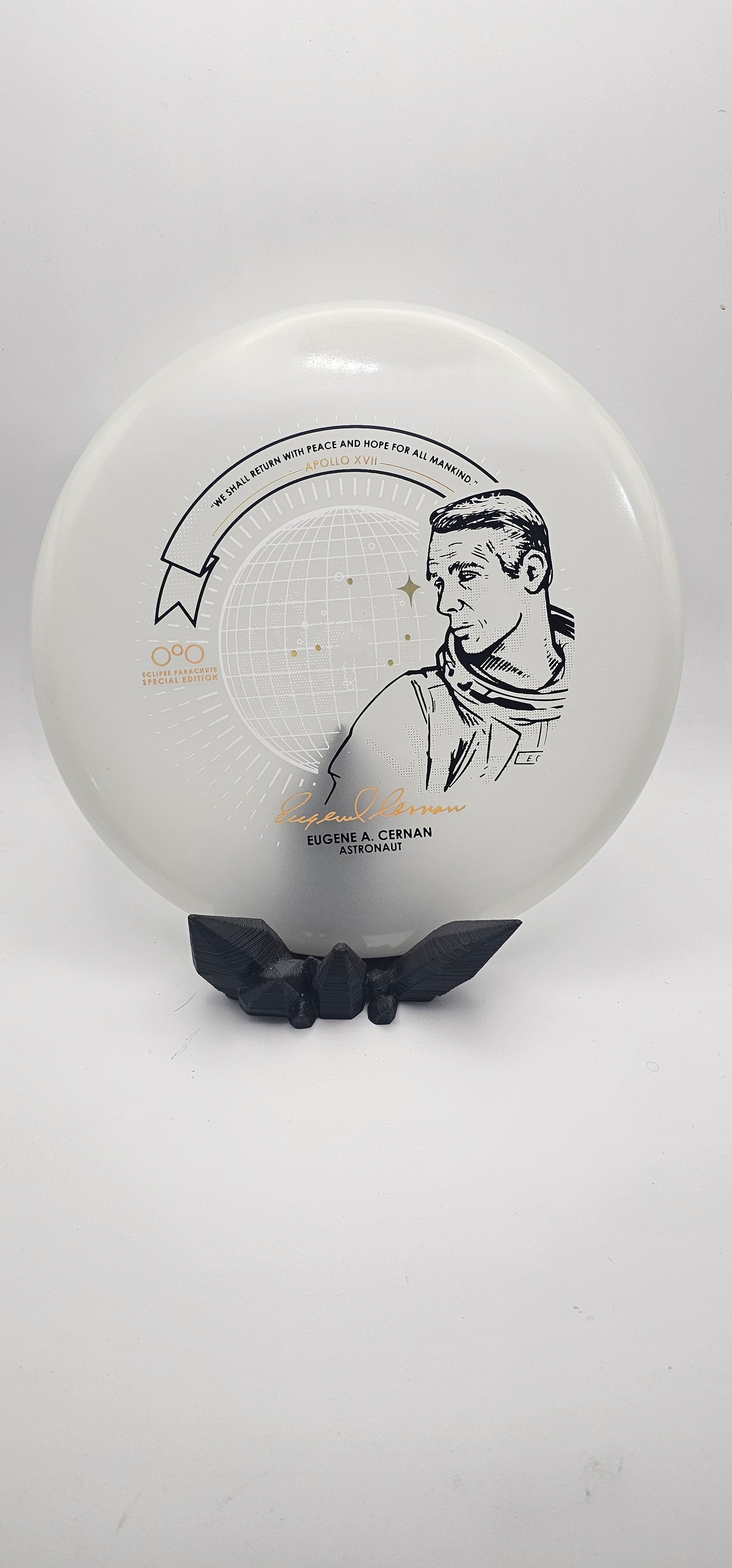 Streamline - Pitch - Eclipse Soft white/pink - 156g - Eugene Cernon Astronaut