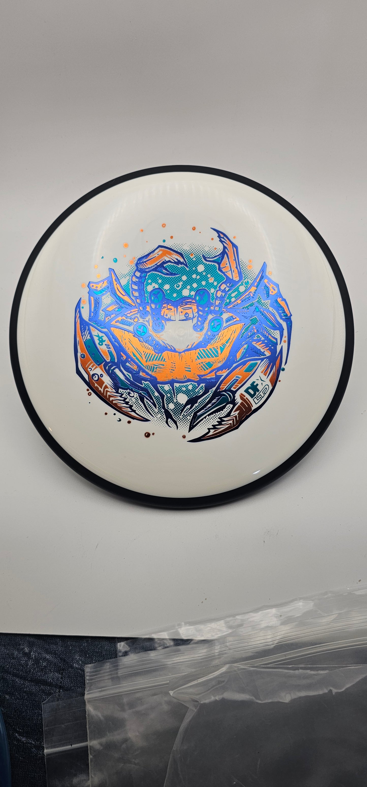 MVP - Detour - Neutron White - Crabtain Crunch by DFX - 171g - orange/blue/black foil