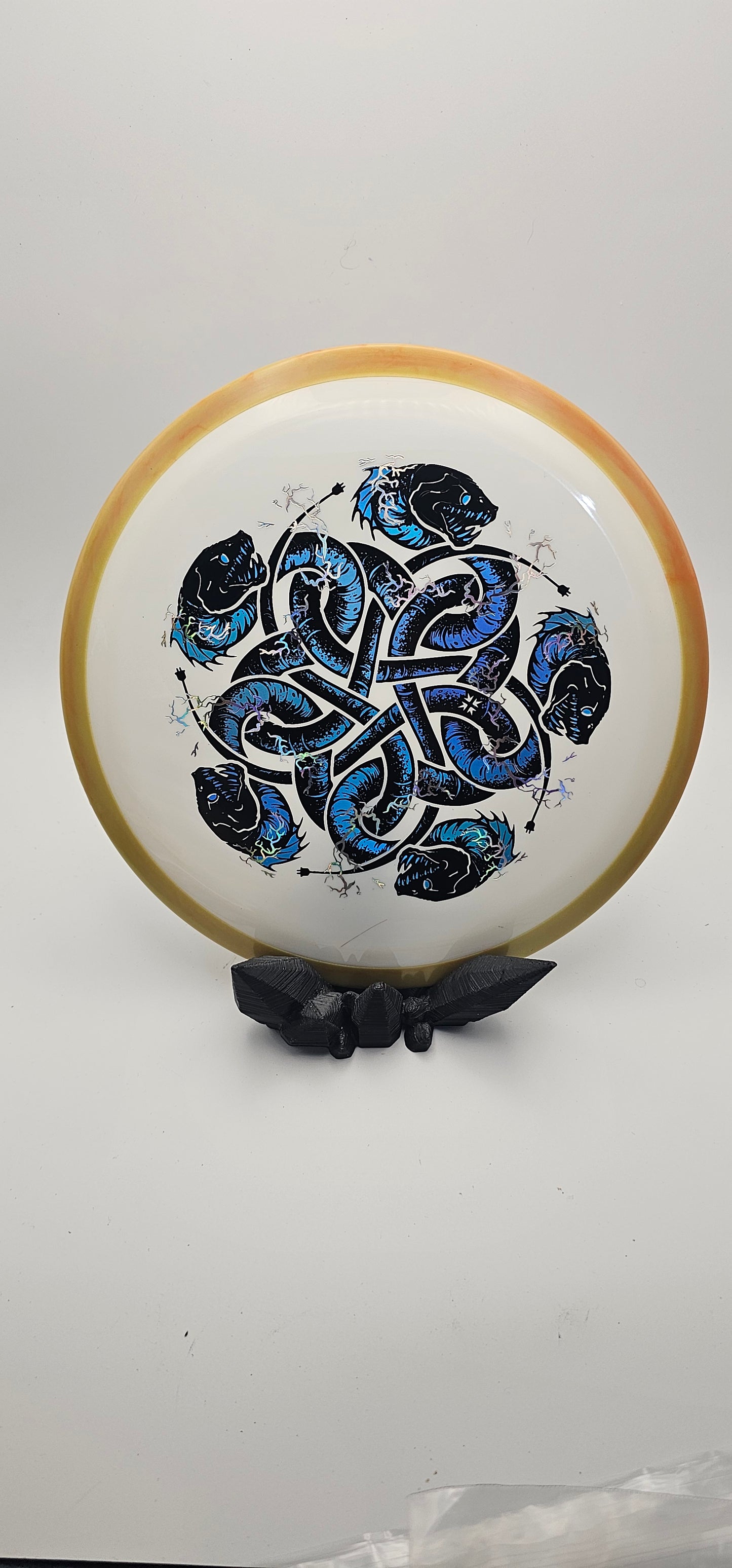 Axiom - Insanity - Neutron White/yellow - 173g - Electrify by DFX - blue/black/silver foil