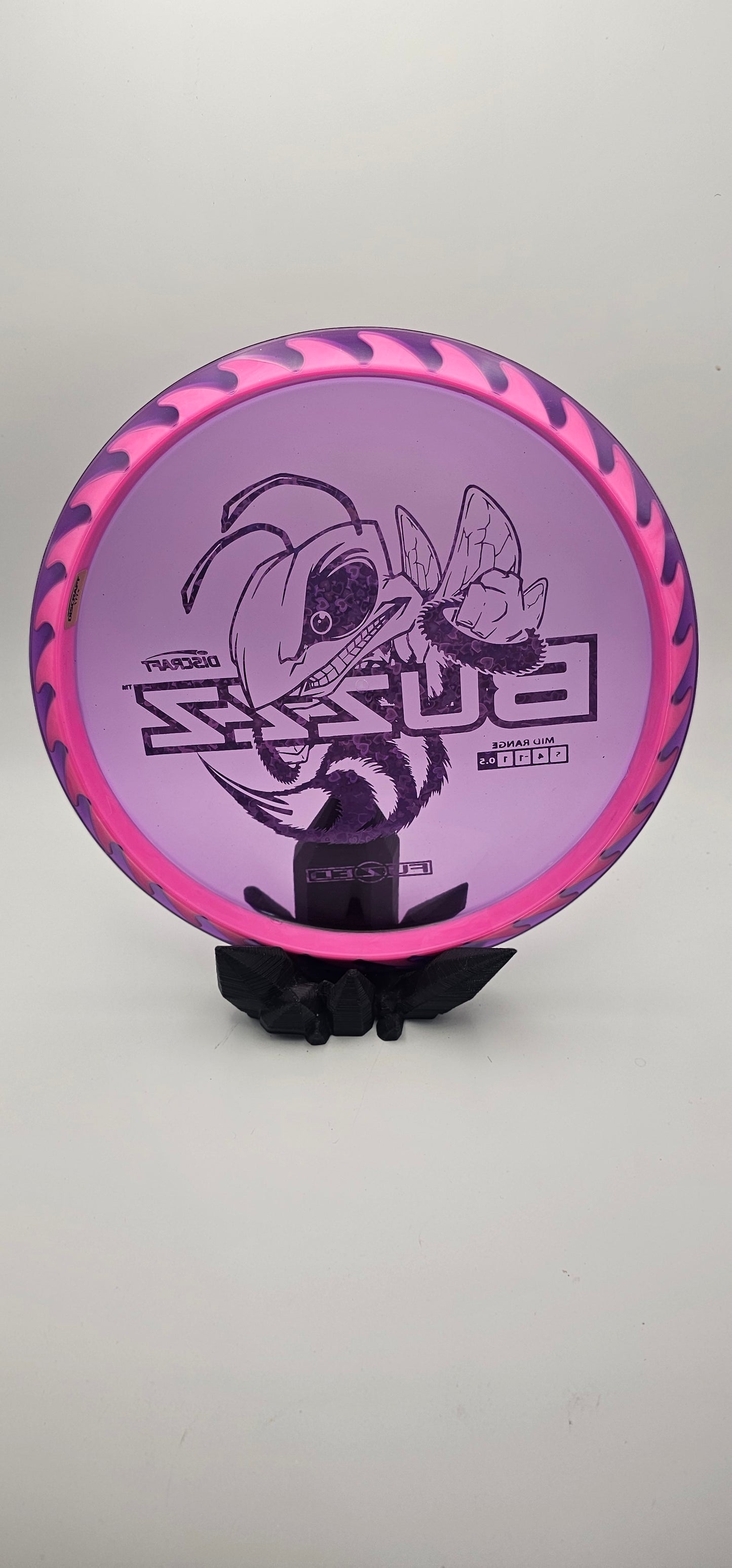 Discraft - FuZed Buzzz - Purple plate - pink blades - Buzzzsaw - 177g+ - Pink heart foil